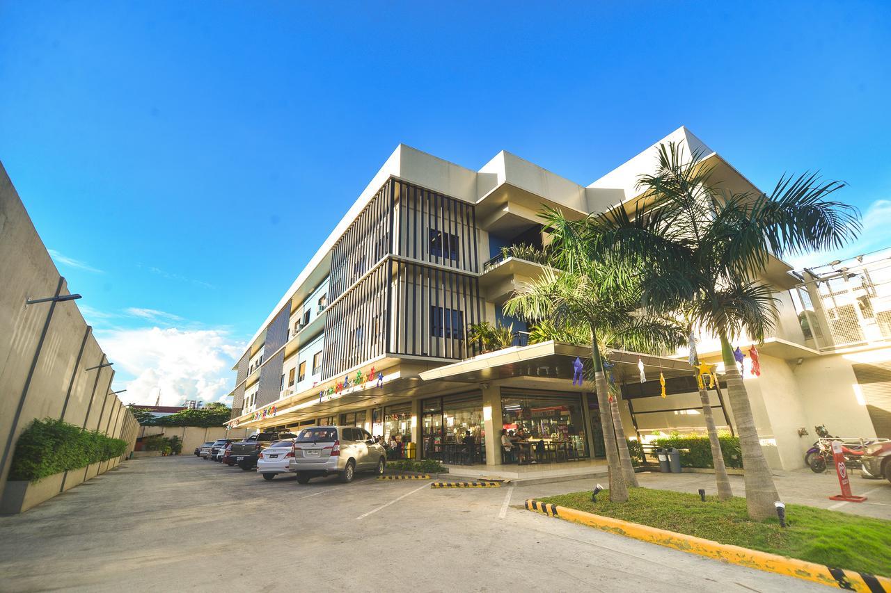 Felix Residences Cebu Exterior foto