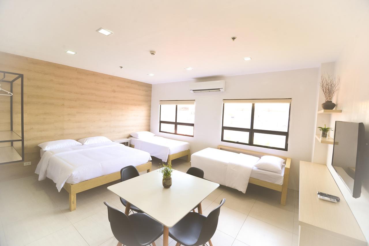 Felix Residences Cebu Exterior foto